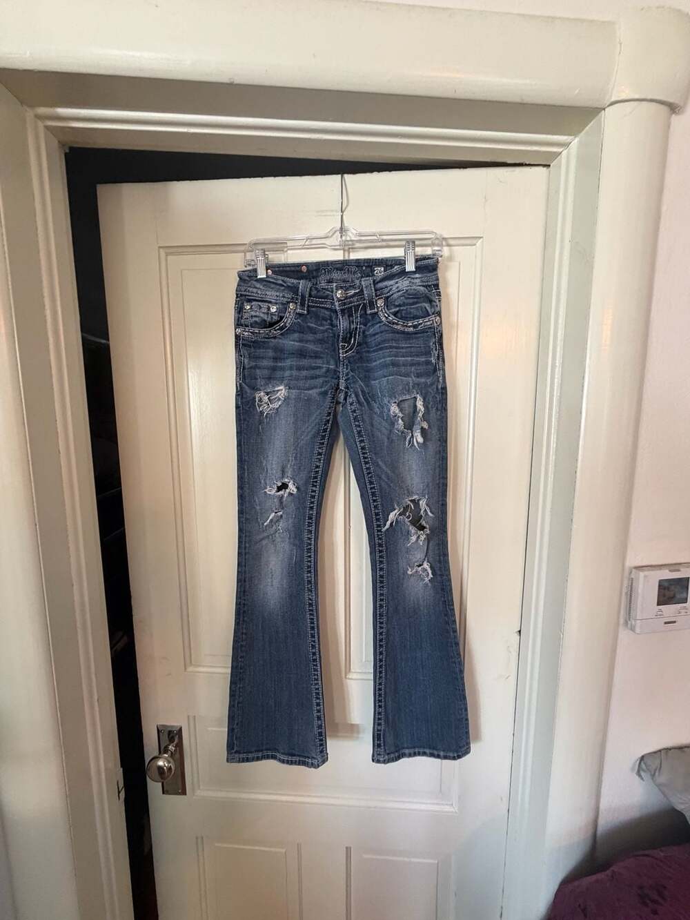 Miss Me Low Rise Distressed Flare Jeans Size 26 Style JE8099BR